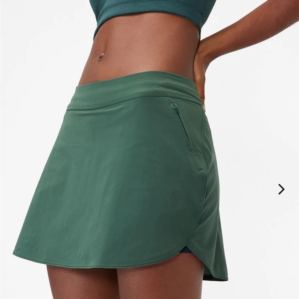 2 NWT Outdoor Voices “The Exercise Skort” in Black and Evergreen Size L